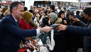 İnesmek Kursiyerlerinin Hazırladığı Bez Torbalar Vatandaşa Dağıtıldı