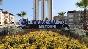 Mustafa Kemalpaşa Meydanı'na Çok Yakıştı