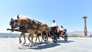 Kordon'a "elektrikli faytonlar" geliyor