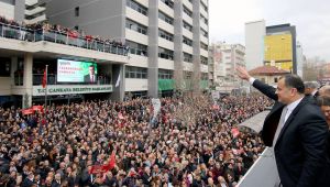 TAŞDELEN SEÇİM BAŞARISINI ÇANKAYALILARLA KUTLADI