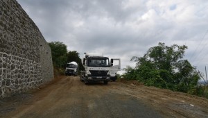 ''AYDINLAR MAHALLESİNDE YOL ÇALIŞMALARI''