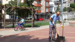 Kartal'da Park Bakım Çalışmaları Devam Ediyor