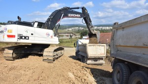 KAZUKOĞLU MAHALLESİNDE YOL AÇMA