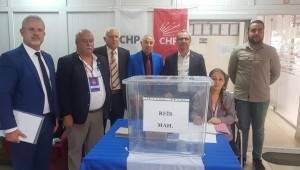 Karabağlar CHP'de mahalle delege seçimi başladı