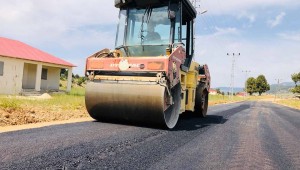 Büyükşehir yayla ve köy yollarını yeniliyor