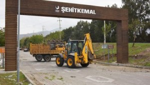 Aşağı Şehitkemal'e Aliağa Belediyesi'nden Hizmet Yağmuru