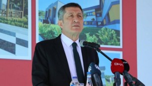 Bakan Selçuk: Her bir çocuğumuzun ihtiyacını tek tek ele alacağız