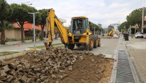 ÖĞRETMENLER MAHALLESİ MUAMMER AKSOY CADDESİ YENİ YÜZÜNE KAVUŞACAK