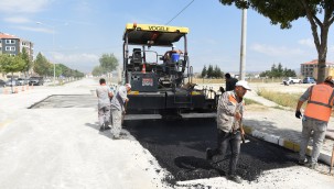 Belediye'den Fen Lisesi 1. Cadde'ye asfalt