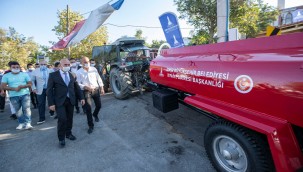 İzmir Büyükşehir Belediyesi 50 yangın söndürme tankeri daha dağıtacak