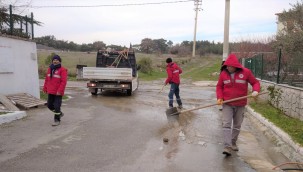 KEMALPAŞA BELEDİYESİ EKİPLERİ KAR VE BUZLANMAYA KARŞI TEYAKKUZDA