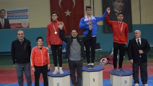 YUNUSEMRELİ TAEKWONDOCULAR YENİ YILIN İLK MADALYALARINI TOPLADI