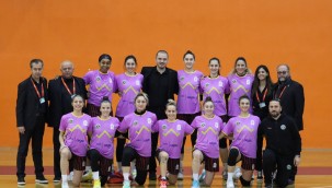 Turgutlu Belediyespor Kadın Basketbol Takımından Farklı Galibiyet: 58-81