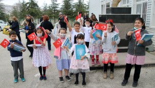 23 NİSAN ÖNCESİ ÇOCUKLARA ÇANKAYA'DAN HEDİYE 