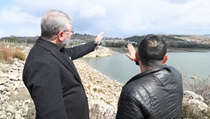 Başkan Aşgın, yıkım yapılan bölgede incelemede bulundu