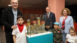 EXPO'21 HATAY ALANLARINDA 23 NİSAN COŞKUSU VARDI