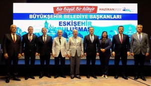 Başkan Gürün, Eskişehir'de Belediye Başkanları toplantısına katıldı