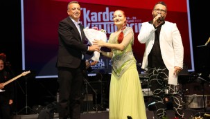 7. KARDEŞ KÜLTÜRLERİN FESTİVALİ TÜM COŞKUSUYLA SON BULDU