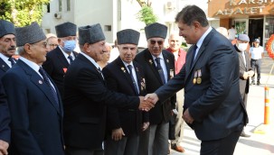 GAZİLER GÜNÜ KARŞIYAKA'DA KUTLANDI