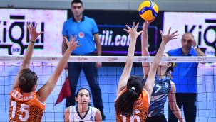 ANKARA BÜYÜKŞEHİR BELEDİYESİ SPOR KULÜBÜ KADIN VOLEYBOL TAKIMI SEZONUN İLK MAÇINA ÇIKTI