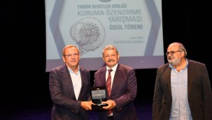 BU ÖDÜL TÜM AYVALIK'IN