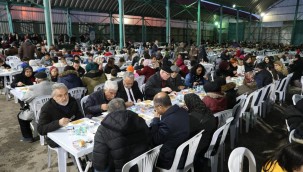 Odunpazarı Belediyesi iftar sofrası Gündoğdu Mahallesinde