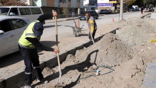 Aksu Mahallesi'nde Yol ve Kaldırımlar Yenileniyor