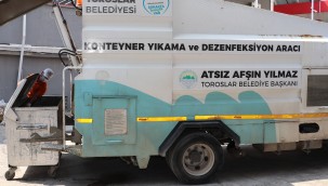 TOROSLAR'DA ÇÖP KONTEYNERLERİ DEZENFEKTE EDİLİYOR