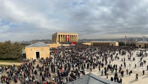 Anıtkabir'e 10 Kasım'da rekor ziyaretçi